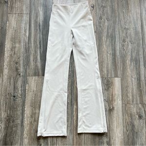 Lululemon White Opal Brushed Softstreme Ribbed Zip Flared
Pant